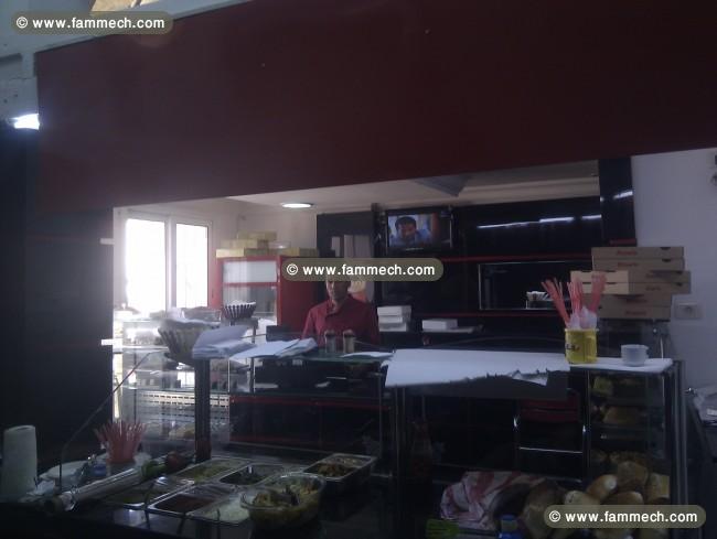 Pizzeria ( local et matériel neuf y compris)