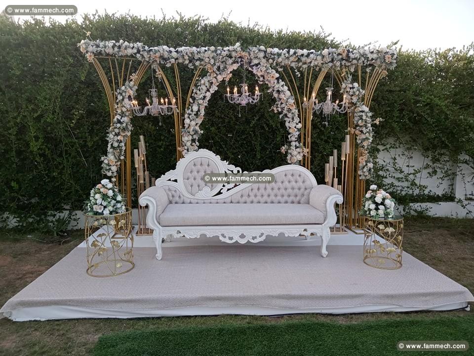 podium y compris chaise a vendre 