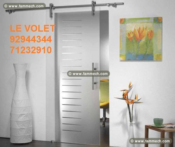 Porte coulissante totalement vitrée