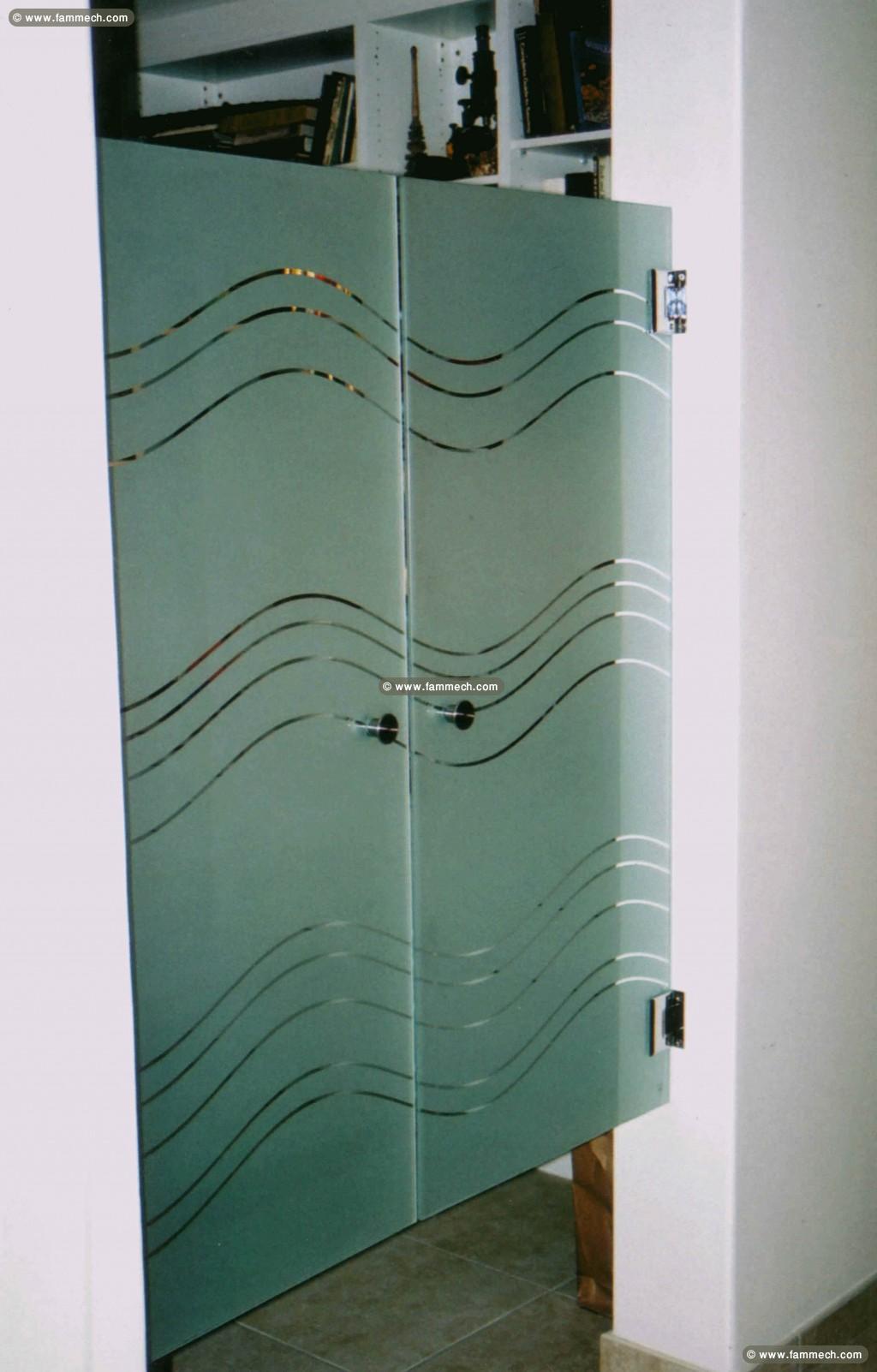 PORTE TOTALEMENT VITRÉE 