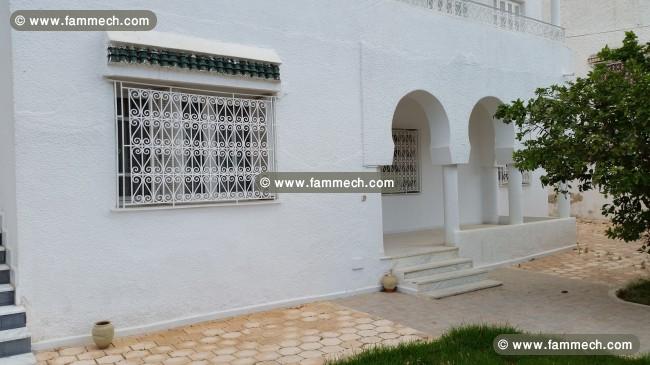 Rez-de-chaussée d'une villa à El Menzah 6