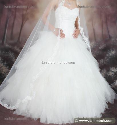Robe mariage importée portéé 1 fois marque bella