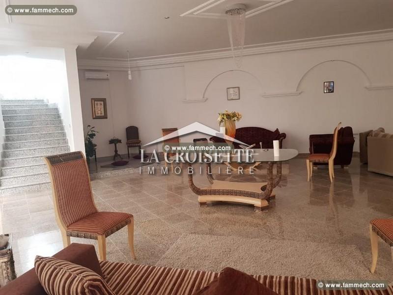 RVilla de maître S+10 à La Soukra MVV0318