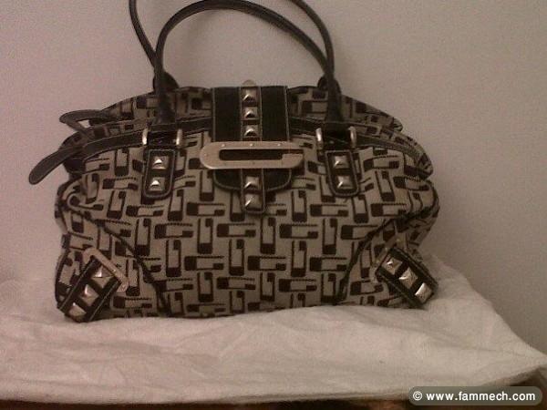 Sac Guess à vendre