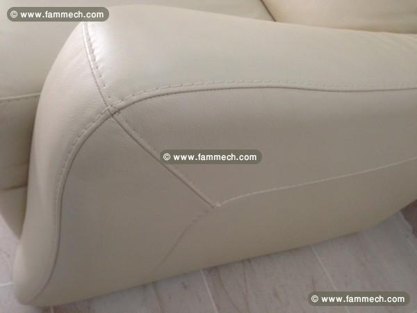 salon cuir acheté à 12000 sacrifié à 6500