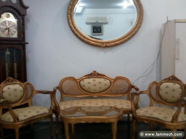 salon doré antique