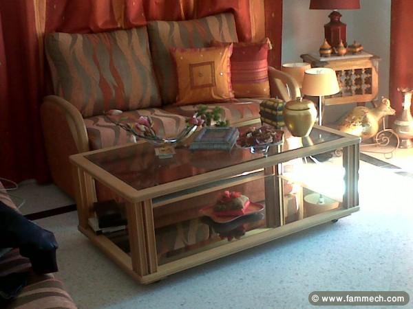 Salon tres chic avec bois de lux