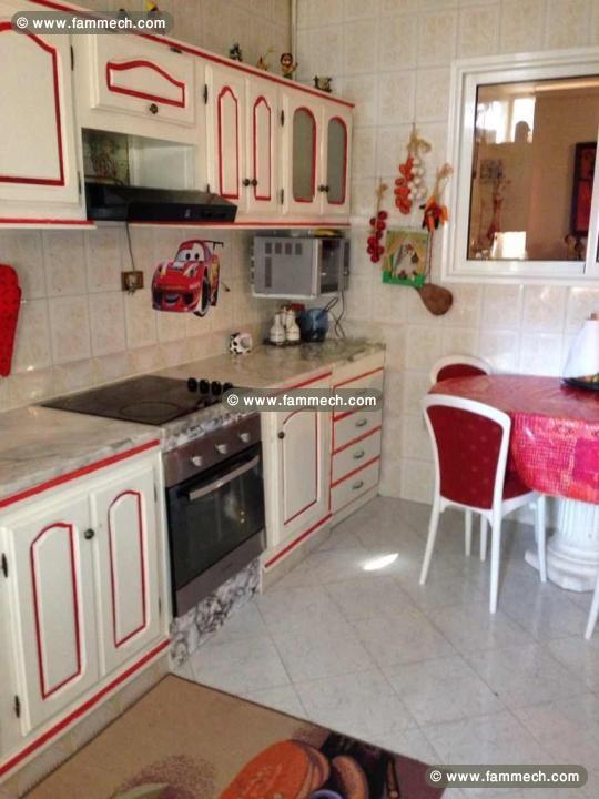 SPACIEUX APPARTEMENT