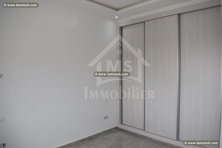 Spacieux appartement à vendre à 240 MD 51355351