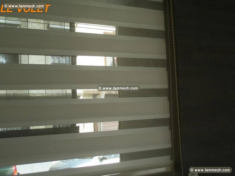 STORE INTERIEUR LE VOLET