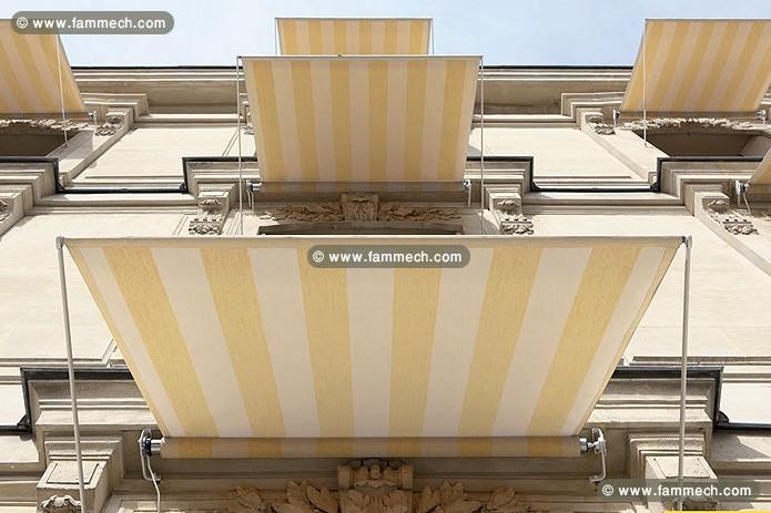 STORES INTÉRIEURS ET EXTÉRIEURS PLUSIEURS COULEURS