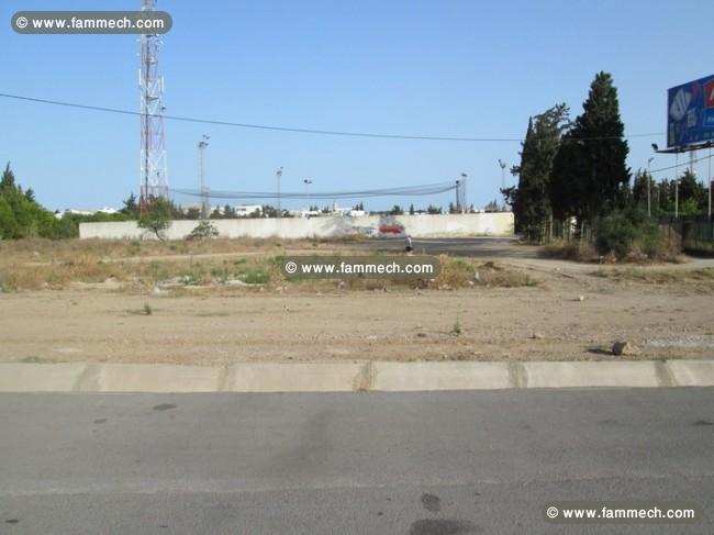 Terrain 550m² sur la route principale de Marsa pro