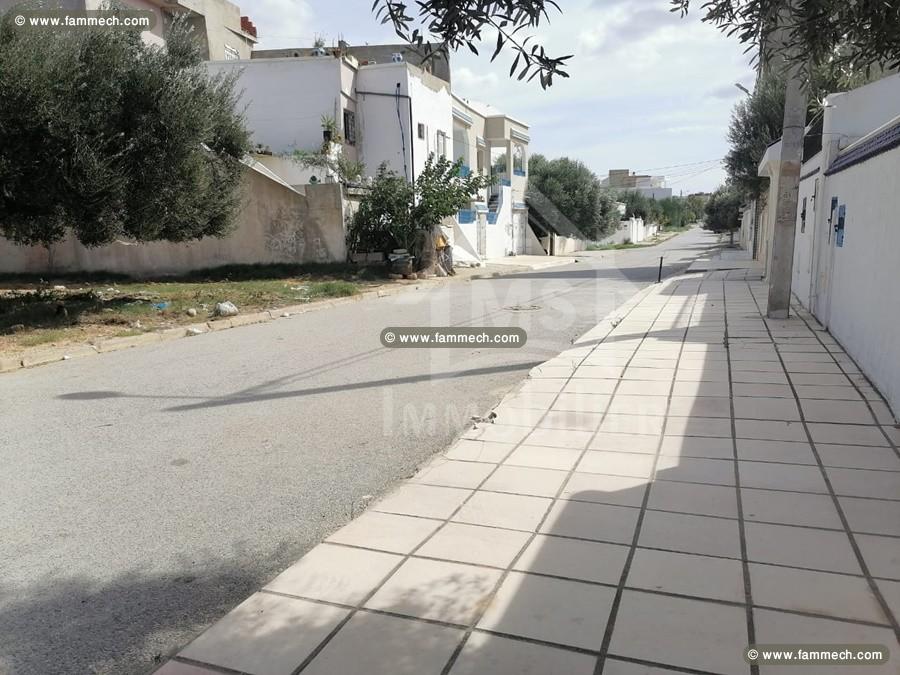 Terrain de 360 m² à vendre à Manaret El Hammamet