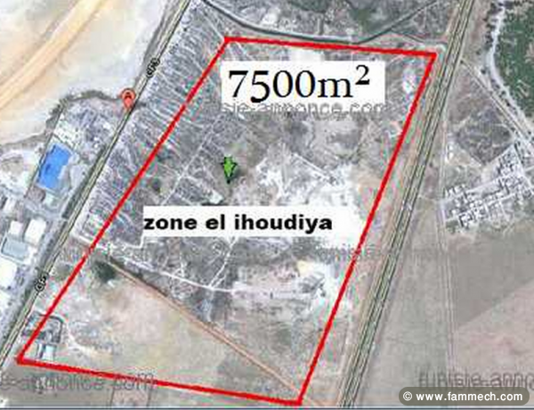 terrain industriel 7500m2 El Mourouj