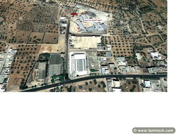 terrain nu 220m2