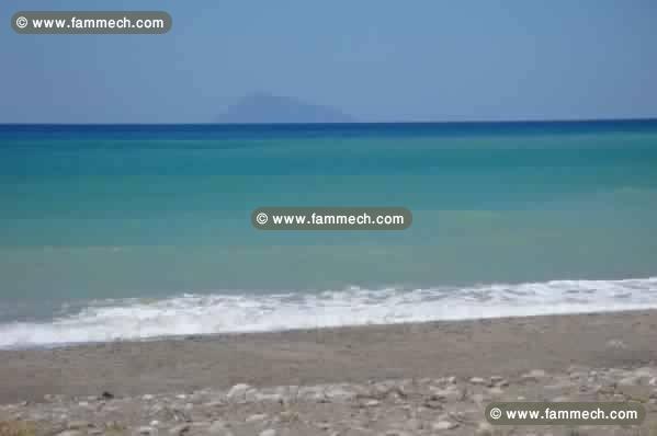 Terrain pied ds l'eau raoued plage