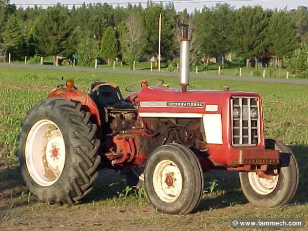Tracteur International 475