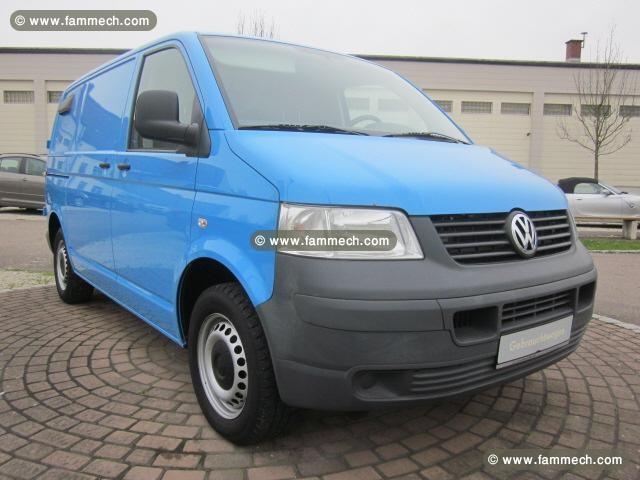 Transporter T5 FOURGON medium TDI 102 Confort.3,0t