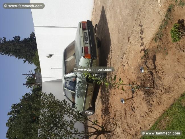 Très belle peugeot 505 