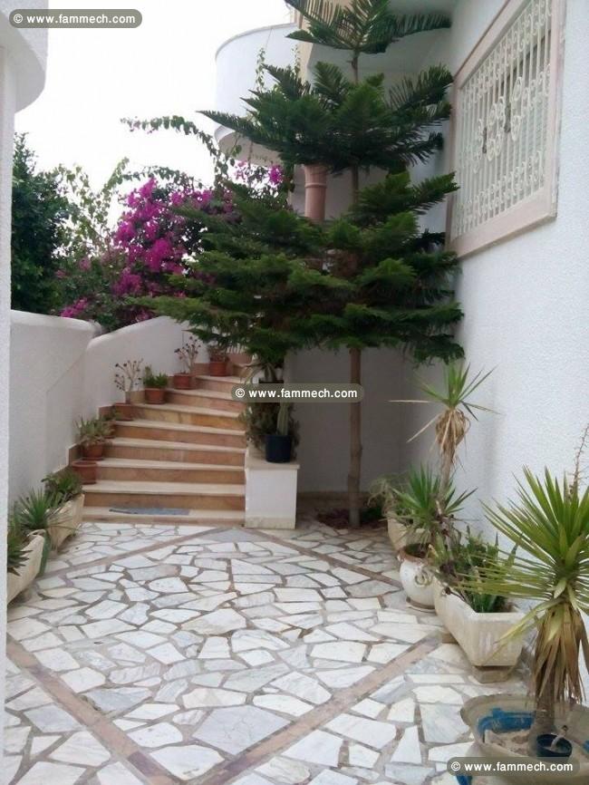 très belle villa a la petite ariana