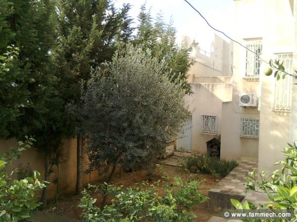 trés belle villa a vendre a el mourouj2