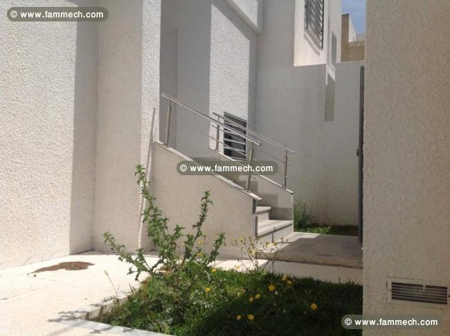 TRIPLEX- La Marsa ville