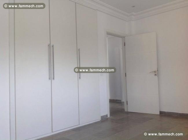TRIPLEX- La Marsa ville