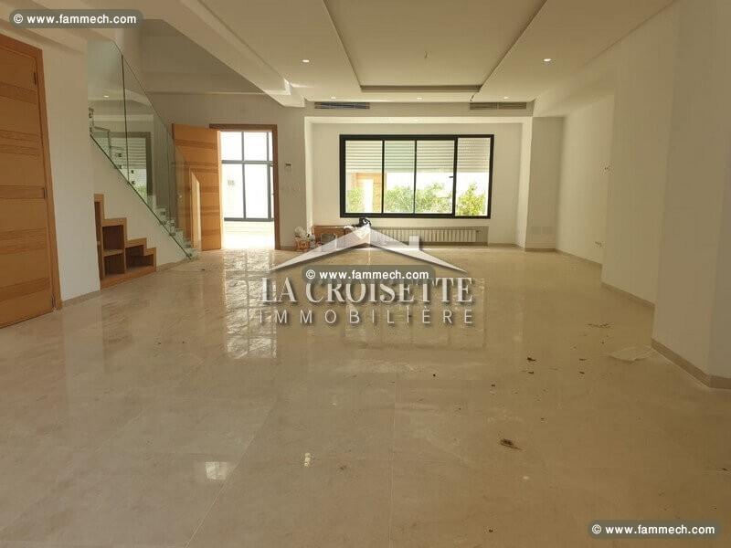 Triplex S+3 ave jardin à La Soukra MTRV0017