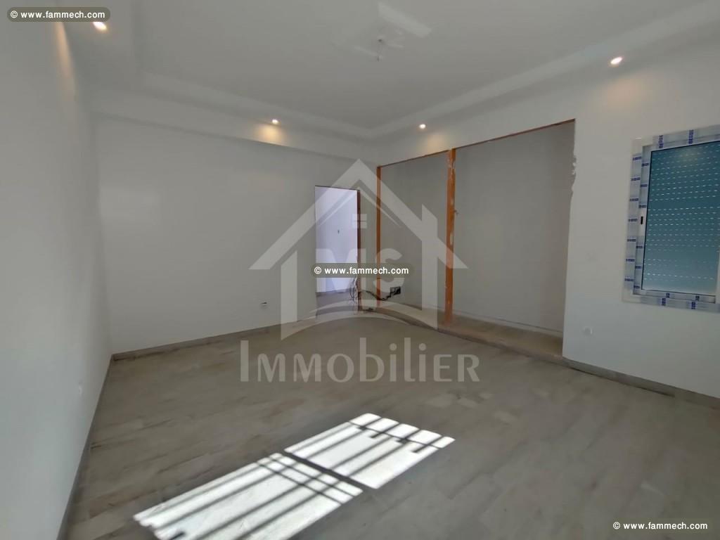 Un appartement RDC avec garage et jardin à vendre 