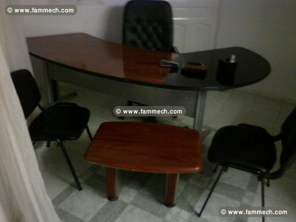 un beau bureau a vendre 