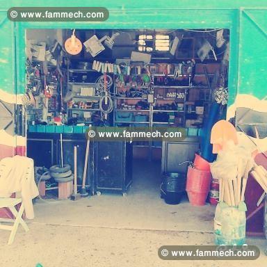 un fond de commerce:quincaillerie 