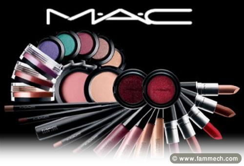un lot de 8 articles maquillage MAC 