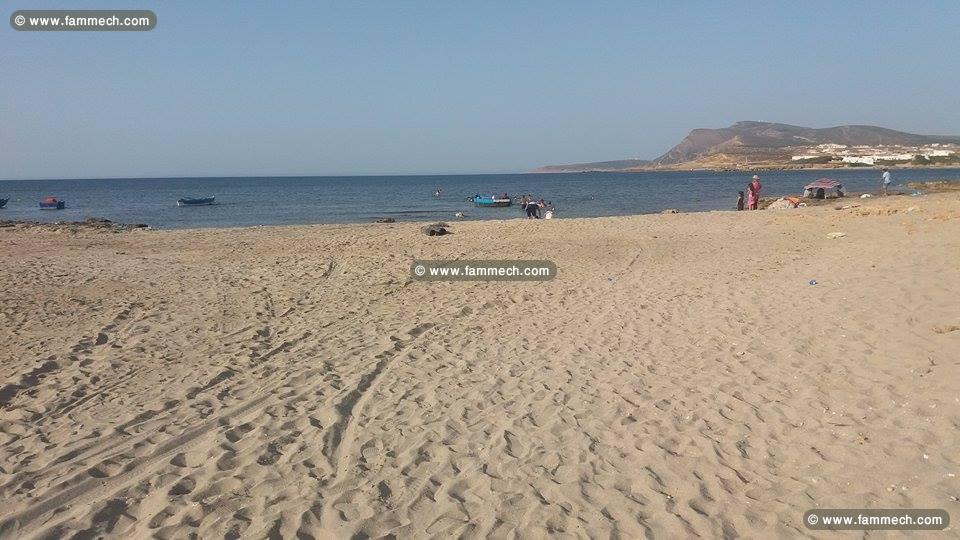 un terrain a vendre 1min de la mer