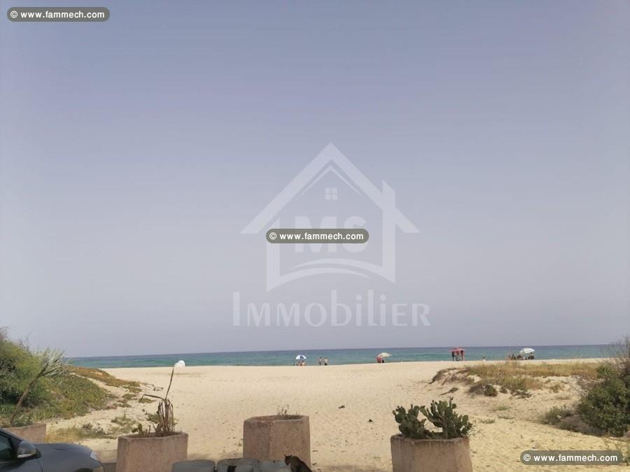 Un terrain à vendre à la zone touristique Mrezga