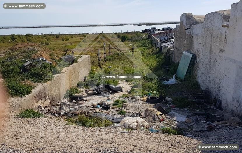 Un terrain front mer à vendre à Korba 51355351