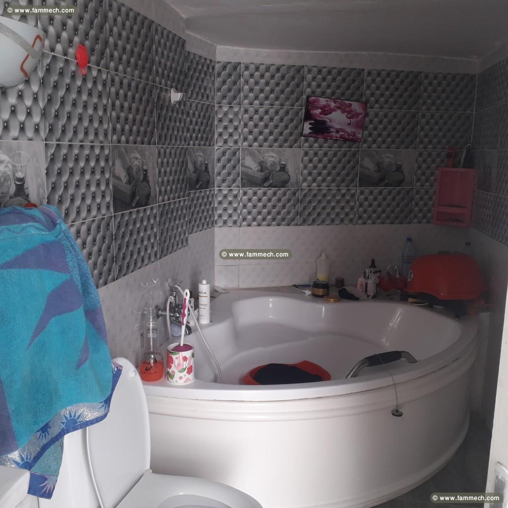 Une belle maison de 250 m2 a 100 mdt