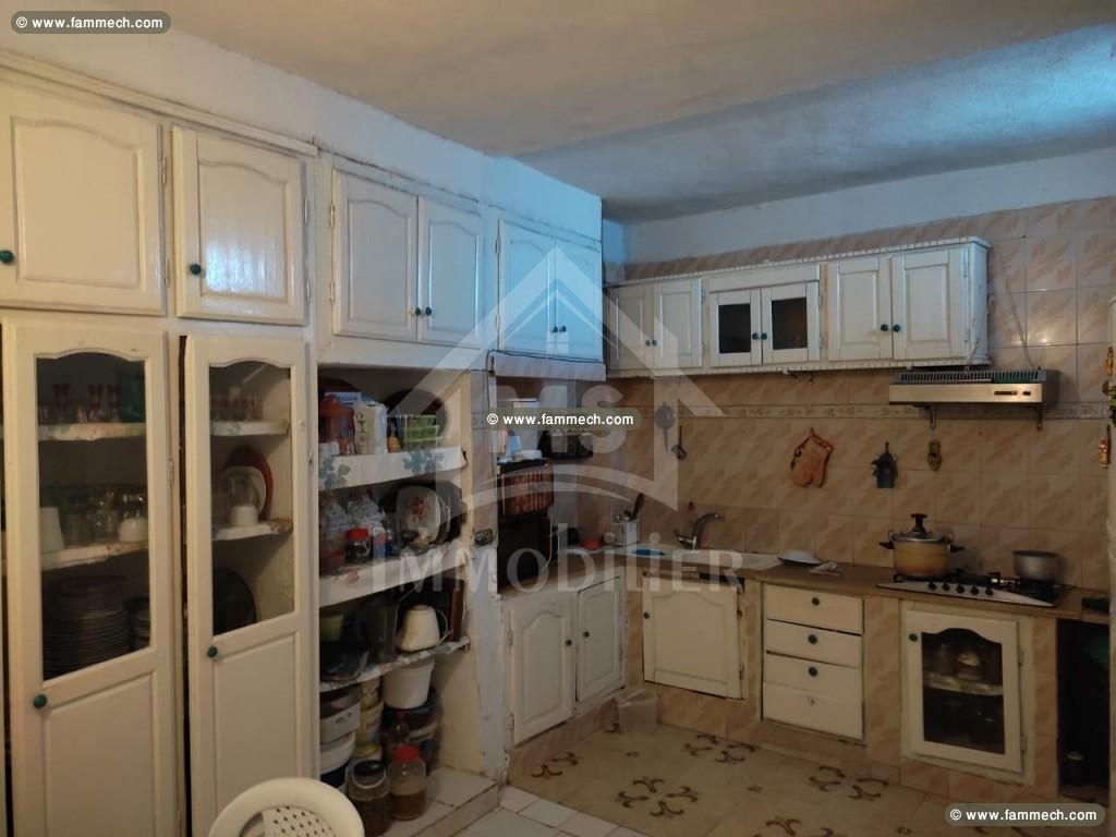 Une maison composée de 2 S+2 à vendre à 130 MD