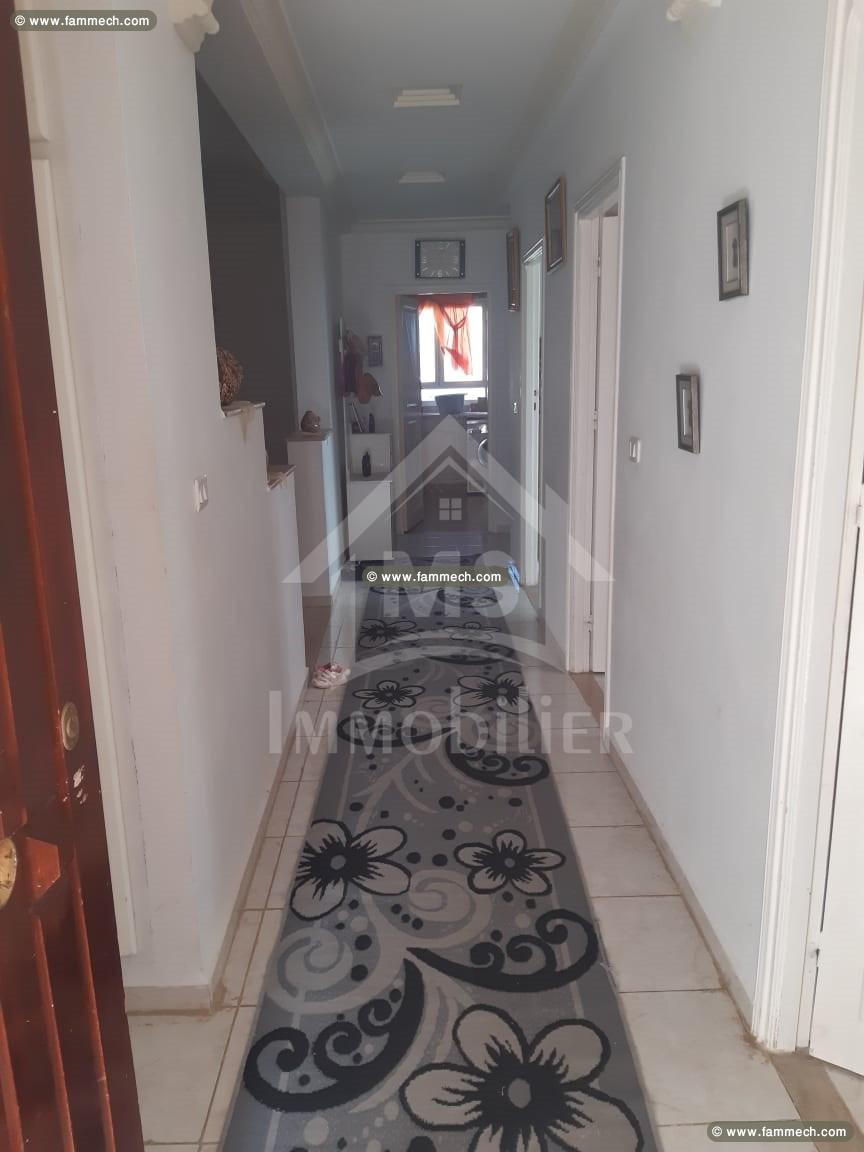 Une maison sur 3 niveaux à vendre à Hammamet 51355