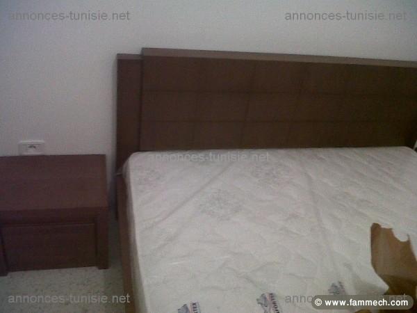 Urgent chambre à coucher dans l'emballage