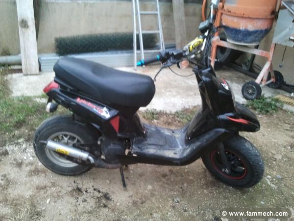 vend scooter MBK 50 cm3