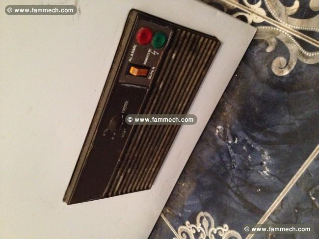Vends Congélateur de marque Arc-en-ciel