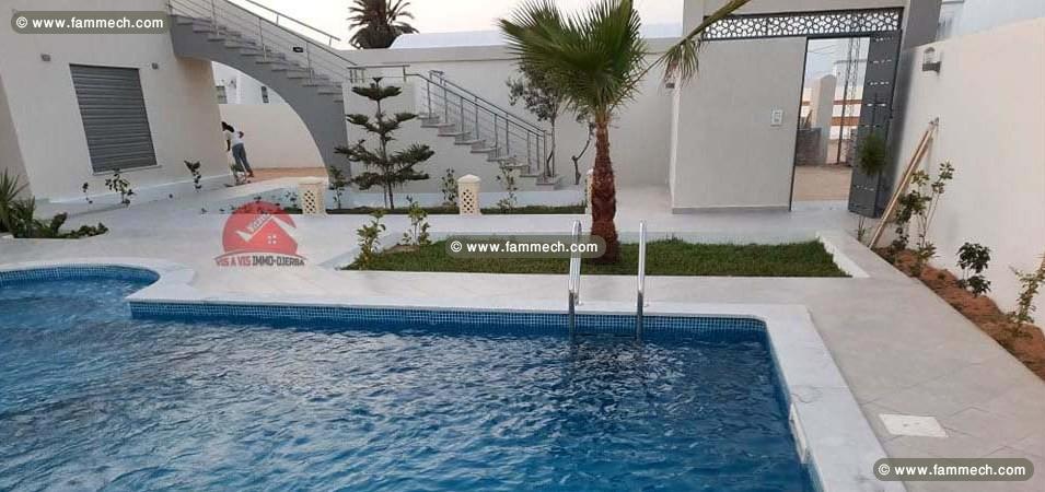 VENTE VILLA HAUT DE GAMME À DJER ZONE URB REF V539