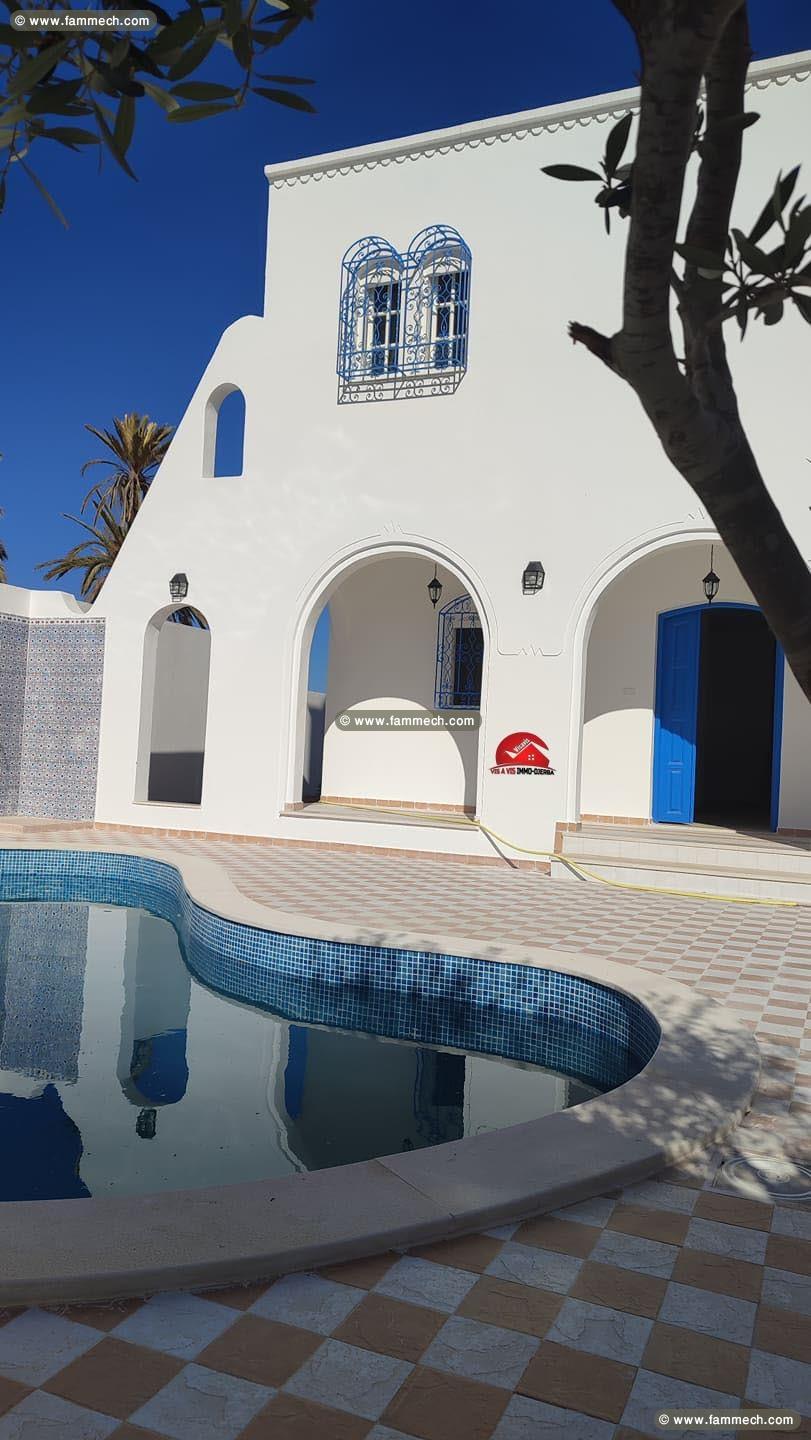 VENTE VILLA NEUVE AVEC PISCINE A MIDOUN - RÉF V567