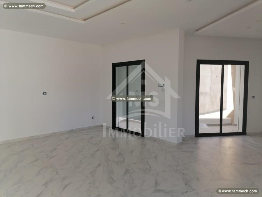 Vilal vue mer récemment construite à vendre 