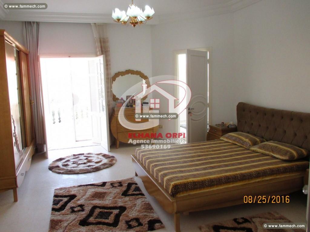 Villa à vendre skaness avec un style américain
