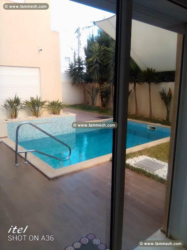 Villa almaz(réf: l1626)