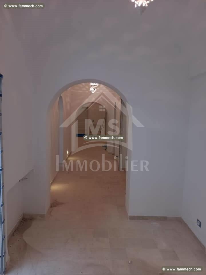 villa avec piscine en cours de finition à Hammamet