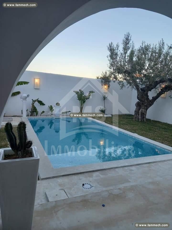 Villa avec piscine en cours de finition à vendre 
