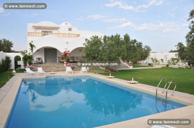 VILLA AYA 