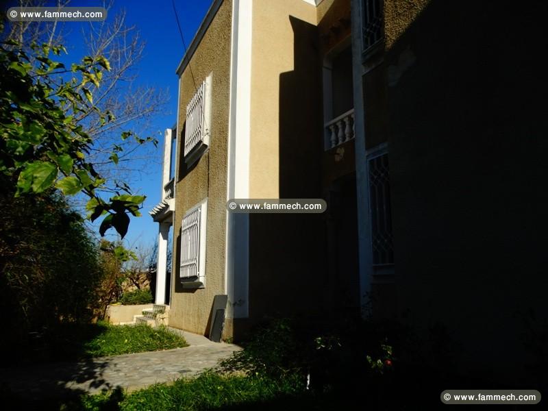 VILLA CHARMANTE V1082 Mme SIRINE (52080909)